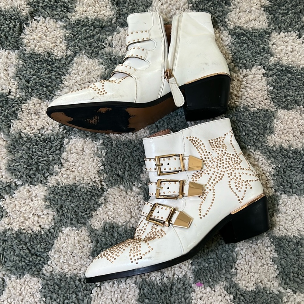 Ankle booties.